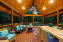 New! Ritzy Rendezvous! An adventure in privacy!