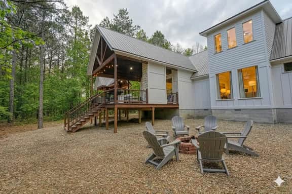New! Twisted Wildflower! Spa, Fire-pit, Foosball!