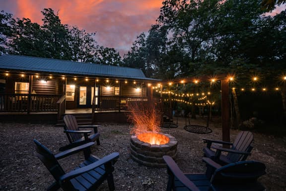 New! Walk to Safari Park! Hot Tub-Playset-Firepit!