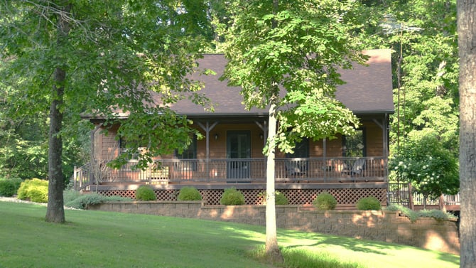 Weekend Cabin Rentals vs. Weekly Stays in Broken Bow OK: Which One Saves More?